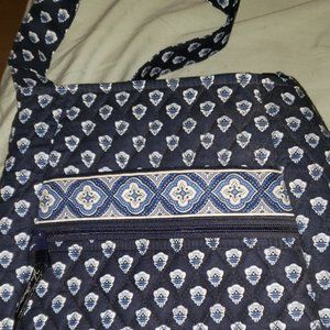 Vera Bradley Messenger purse